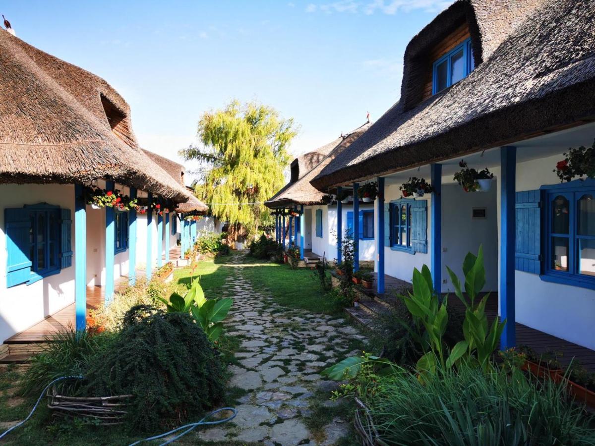 5 Chirpici - Small Traditional Resort Murighiol Bagian luar foto